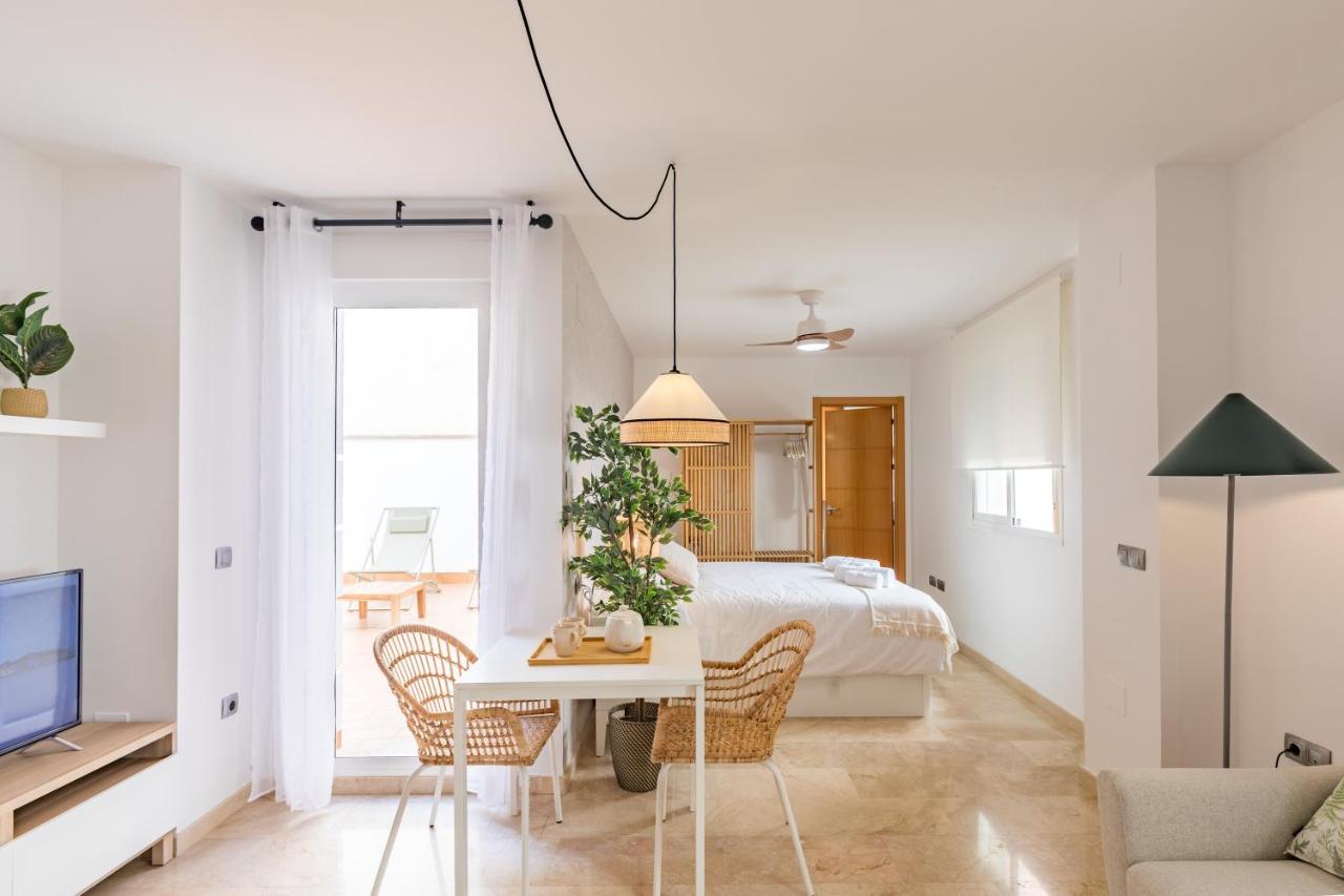 Teatro Suites Malaga City Flat Exterior foto