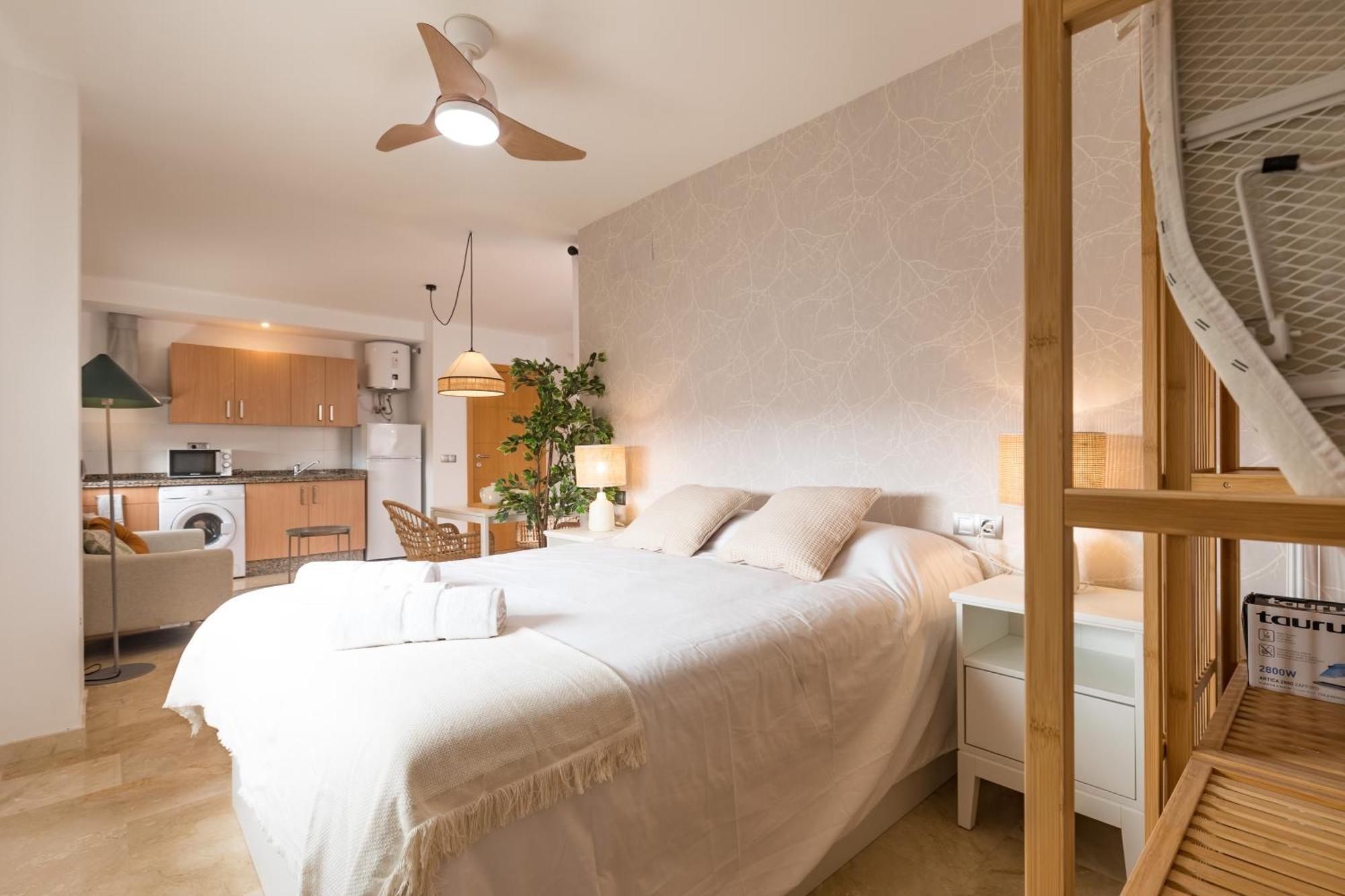 Teatro Suites Malaga City Flat Exterior foto